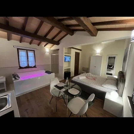 בית נופש Casale Antica Cassia Luxury & רומא